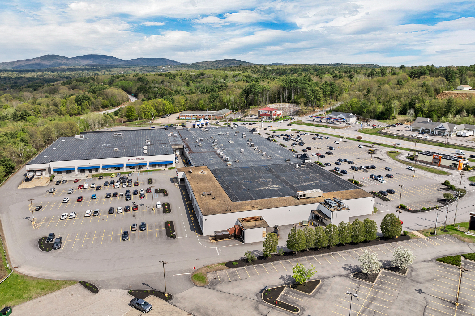 BelknapMallPlaza-006