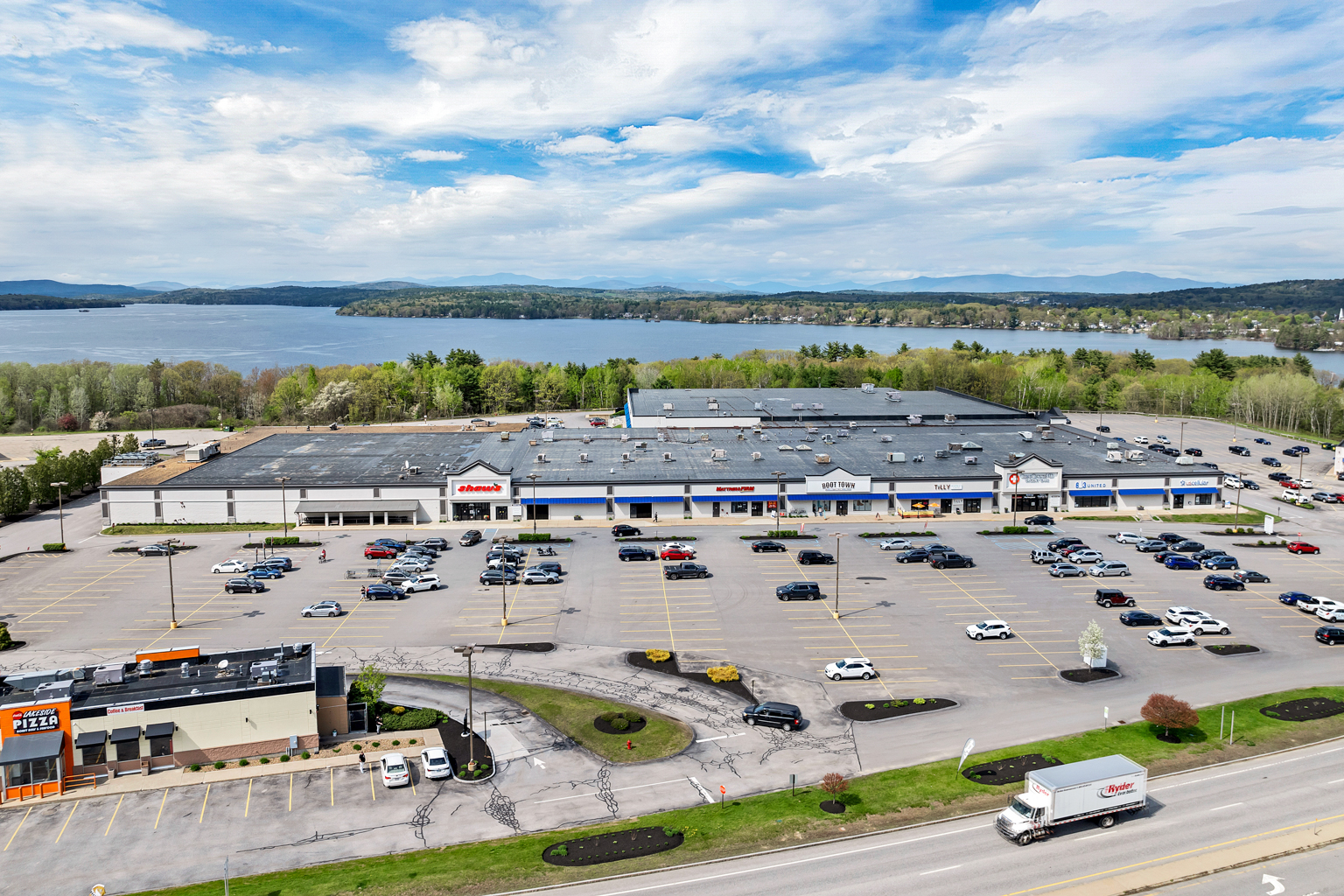 BelknapMallPlaza-018