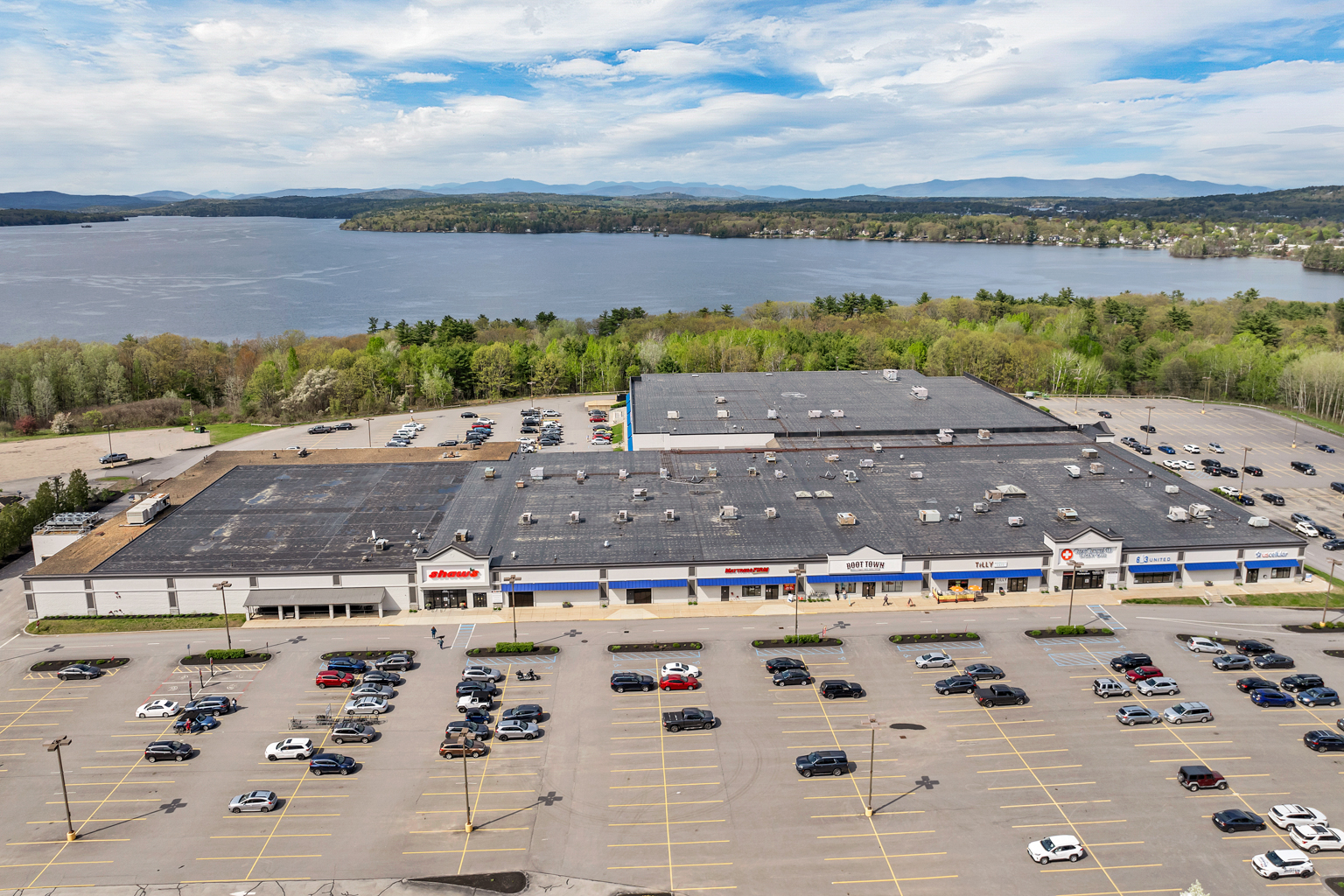 BelknapMallPlaza-019